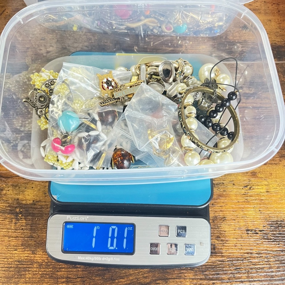 Broken Repairable Jewelry Lot 1.1 lbs Mix Costume Pieces for DIY Crafting Resale